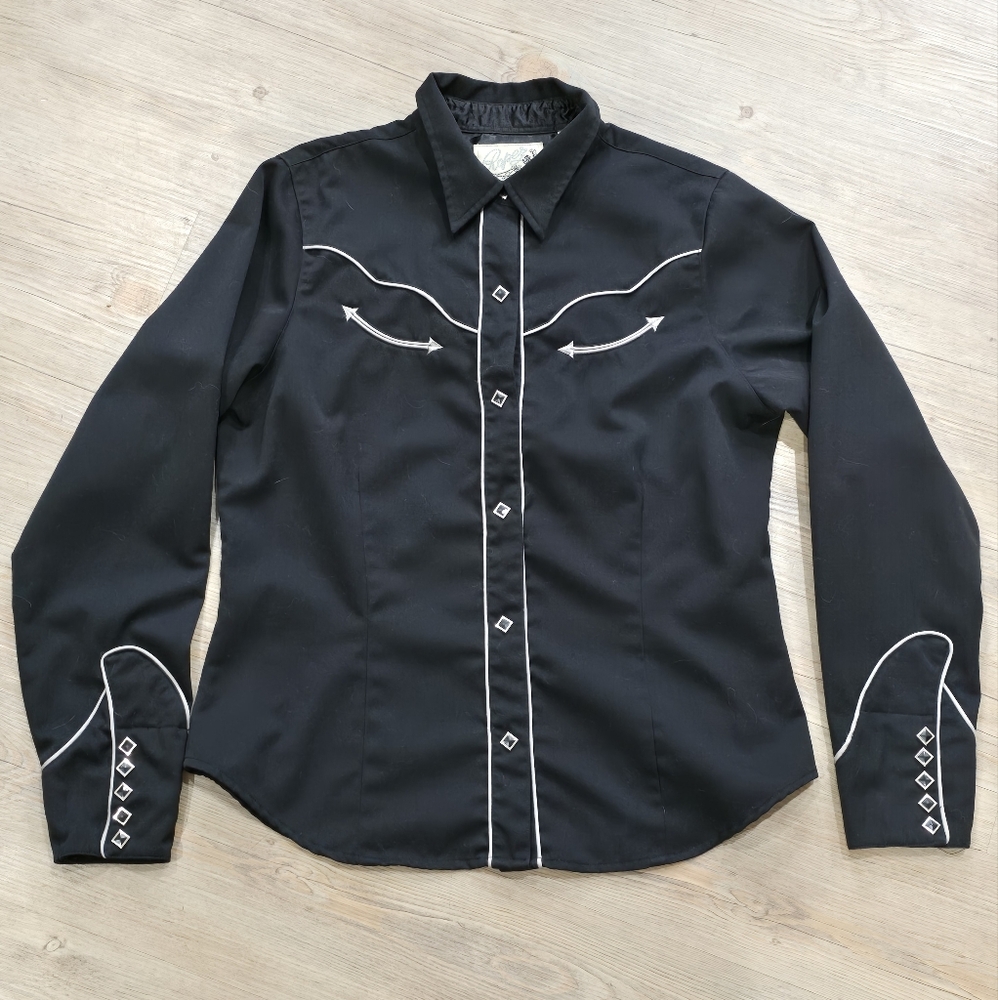 Roper Black Western Button-Down Shirt with White Piping